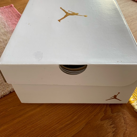 Air Jordan Mid female - Picture 6 of 7